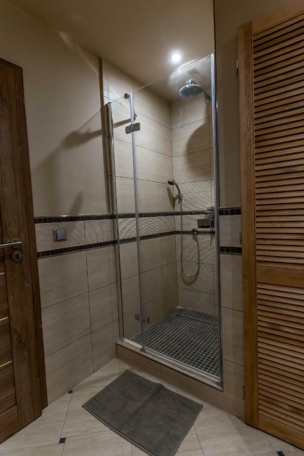 Apartman V Srdci Ceskeho Raje ยีชิน ภายนอก รูปภาพ